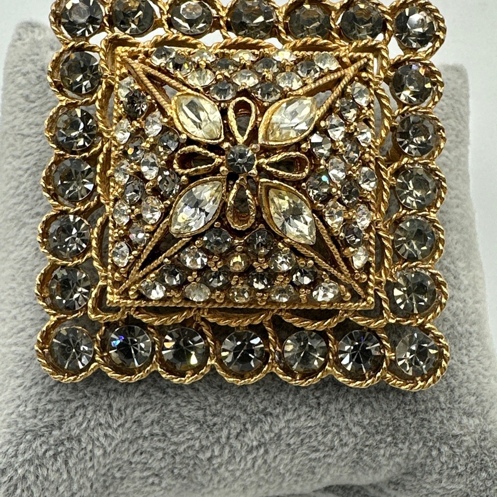 Vintage Coro‎ Filigree Square Gold Toned Rhinestone Brooch  #559